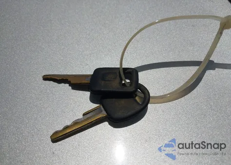 1989 GMC Sierra C2500 из США, поврежденный, VIN 1GTFC24K5KE541754